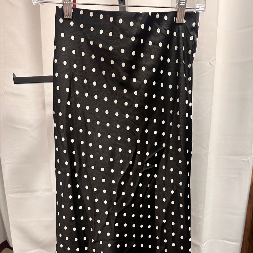 Black and White Polka Dot Skirt with Tags
